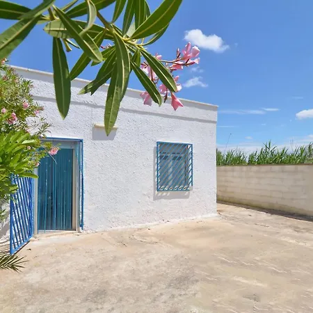 Casa Giuditta Con Piscina A 110 Mt Dalla Di